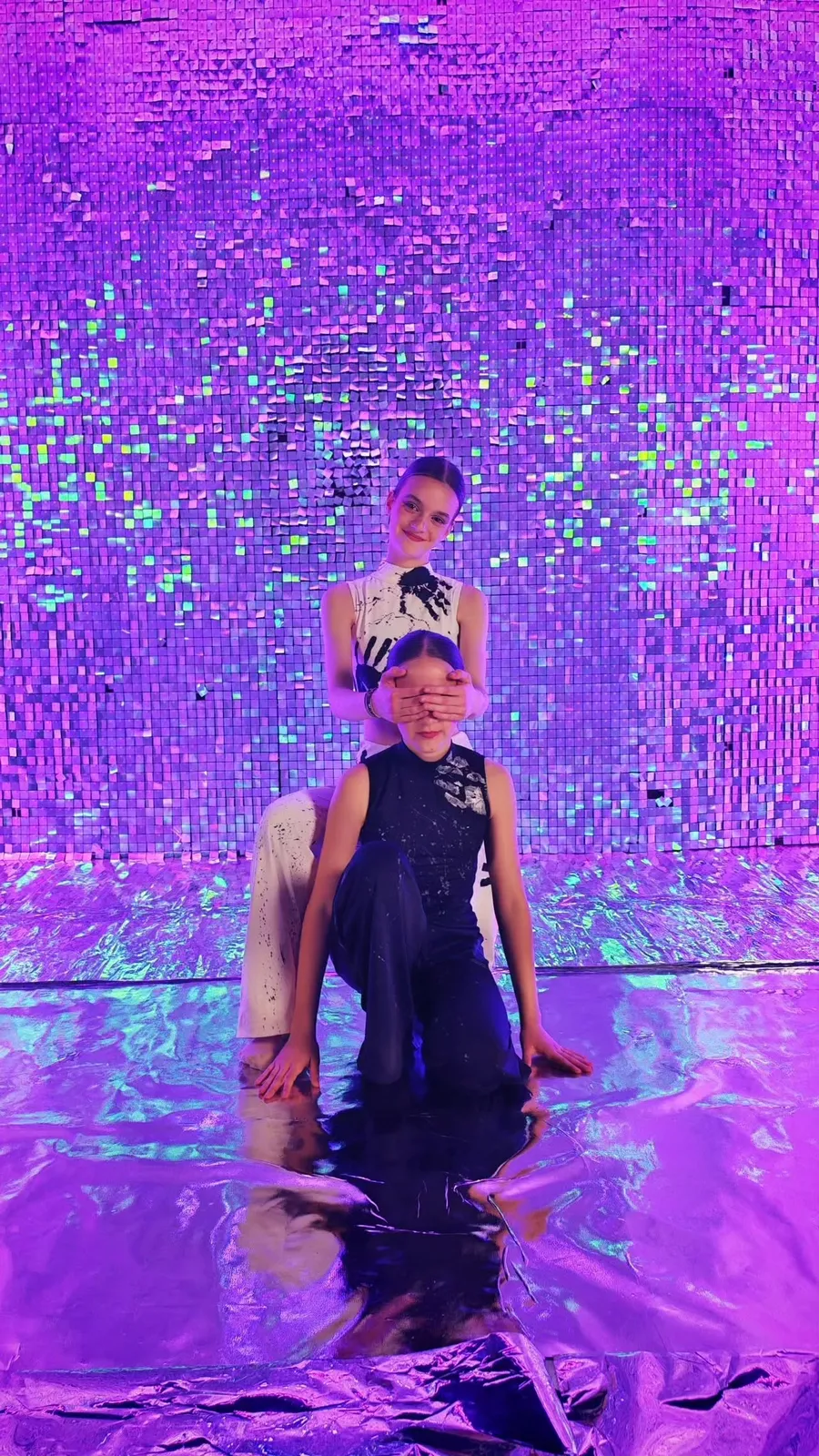 Plesač First Class Dance Team-a u pokretu (16)